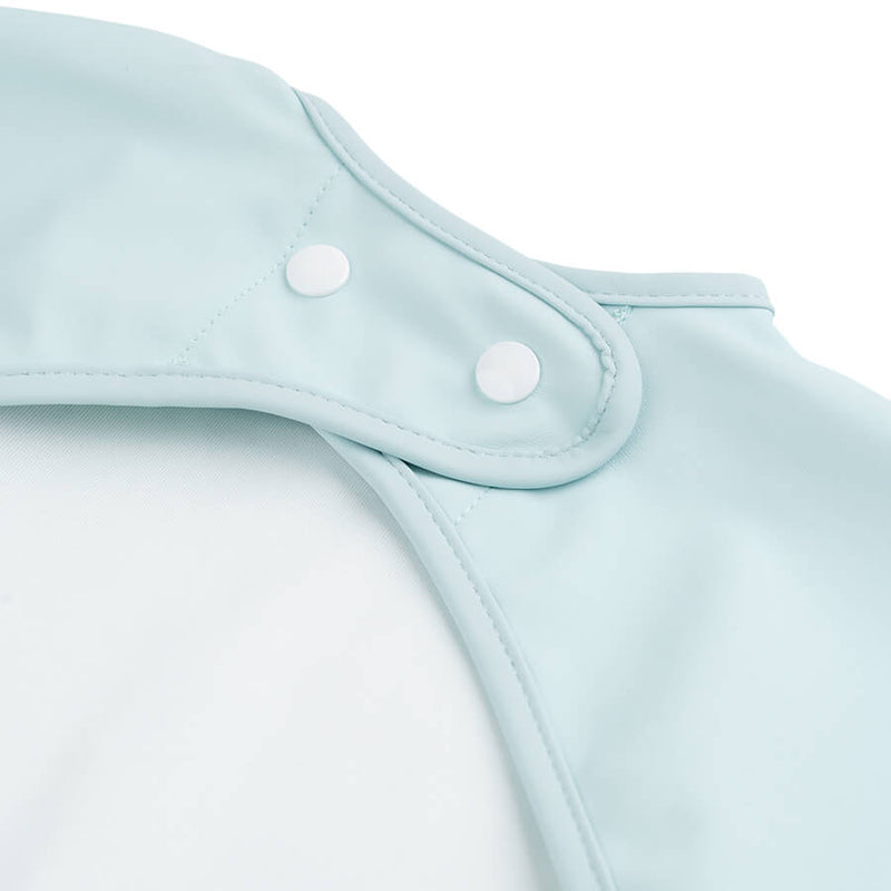 Done by Deer - Sleeved pocket bib - Plumme Box