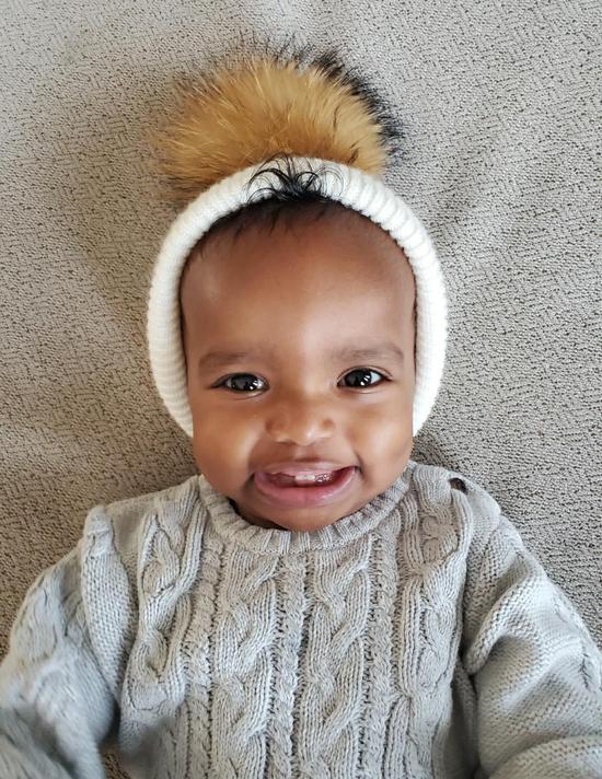 Pom Pom Fur Toque